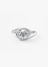 The Ribbon | Pear