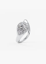 The Ray | Pear