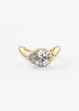 The Ray | Pear
