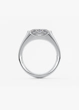 The Ray | Oval
