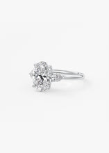 Royale Three Stone | Oval & Pears