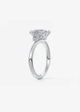 Royale Three Stone | Oval & Pears