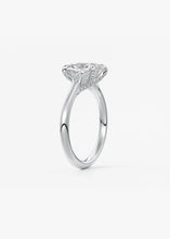 The Arbor Hidden Pavé | Elongated Cushion