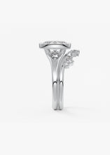 The Symphony Bezel | Oval