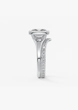 The Symphony Bezel | Elongated Cushion