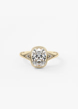 The Symphony Bezel | Elongated Cushion