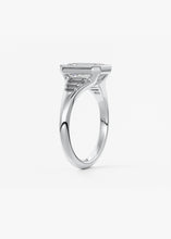 The Symphony Bezel | Emerald