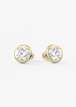 Chiclet Studs | Rounds