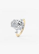 The Margot | Oval