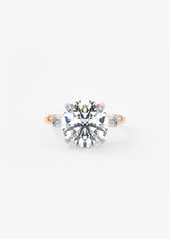 The Margot | Round