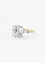 The Margot | Round