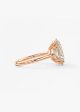 The Marguerite | Oval & Epaulettes