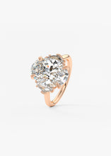 The Marguerite | Oval & Epaulettes
