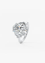 The Marguerite | Oval & Epaulettes