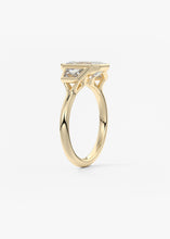 The Triple Bezel | Emerald & Trapezoids