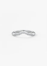 Peaked Starlette Band