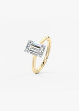 The Cathedral Two Tone | Emerald