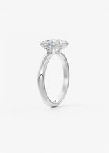 The Clutchette | E.W. Oval