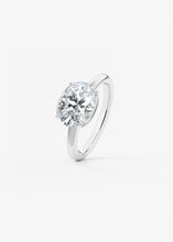 The Clutchette | E.W. Oval