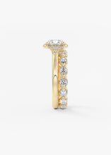 The Clutchette | E.W. Oval