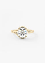 The Calla | Round