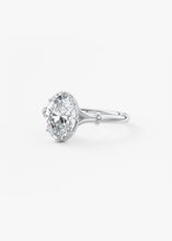 The Georgette | Oval