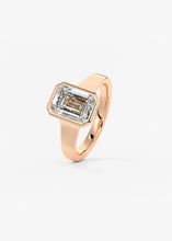 The Beacon | Emerald