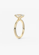 The Rose | Oval