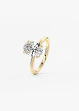 The Rose | Oval