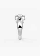 Coco Bombé | E.W. Oval