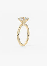 The Rose Pave | Round