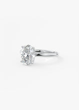The Rose Pave | Oval