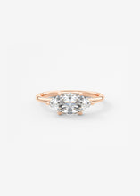 The Single Scoop E.W. | Marquise