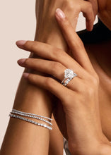 The Oval Scallop Half Eternity 4mm