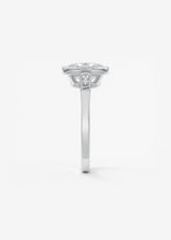 Lowrider Three Stone | Cushion