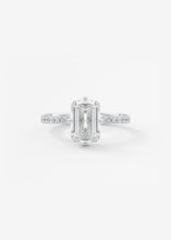 The Plunge Compass Pavé | Emerald