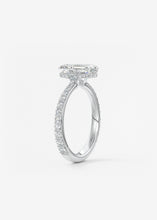 The Plunge Compass Pavé | Emerald