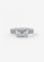 The Deco Plutch | E.W. Emerald