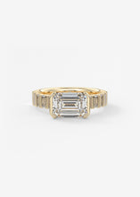 The Deco Plutch | E.W. Emerald