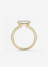 The Deco Plutch | E.W. Emerald