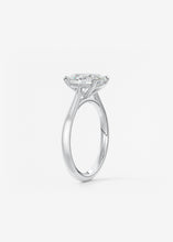 The Cathedral Two Tone | Oval