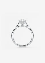 The Cathedral Two Tone | Oval