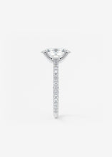 The Single Scoop Pavé | Oval