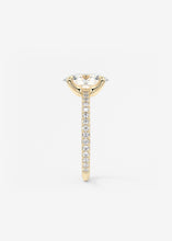 The Single Scoop Pavé | Oval