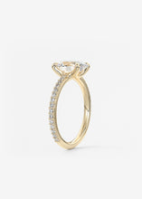 The Single Scoop Pavé | Oval