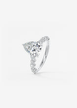 The Chantilly | Pear