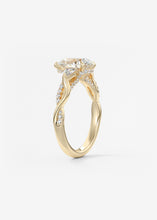 The Full Bloom | Pear
