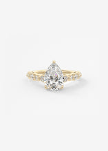 The Chantilly | Pear