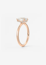 Plunge Hidden Halo | Pear