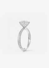 Harper Butterknife Pavé | Round
